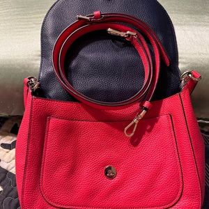 Kate spade purse. Used 2-3 times. Like new